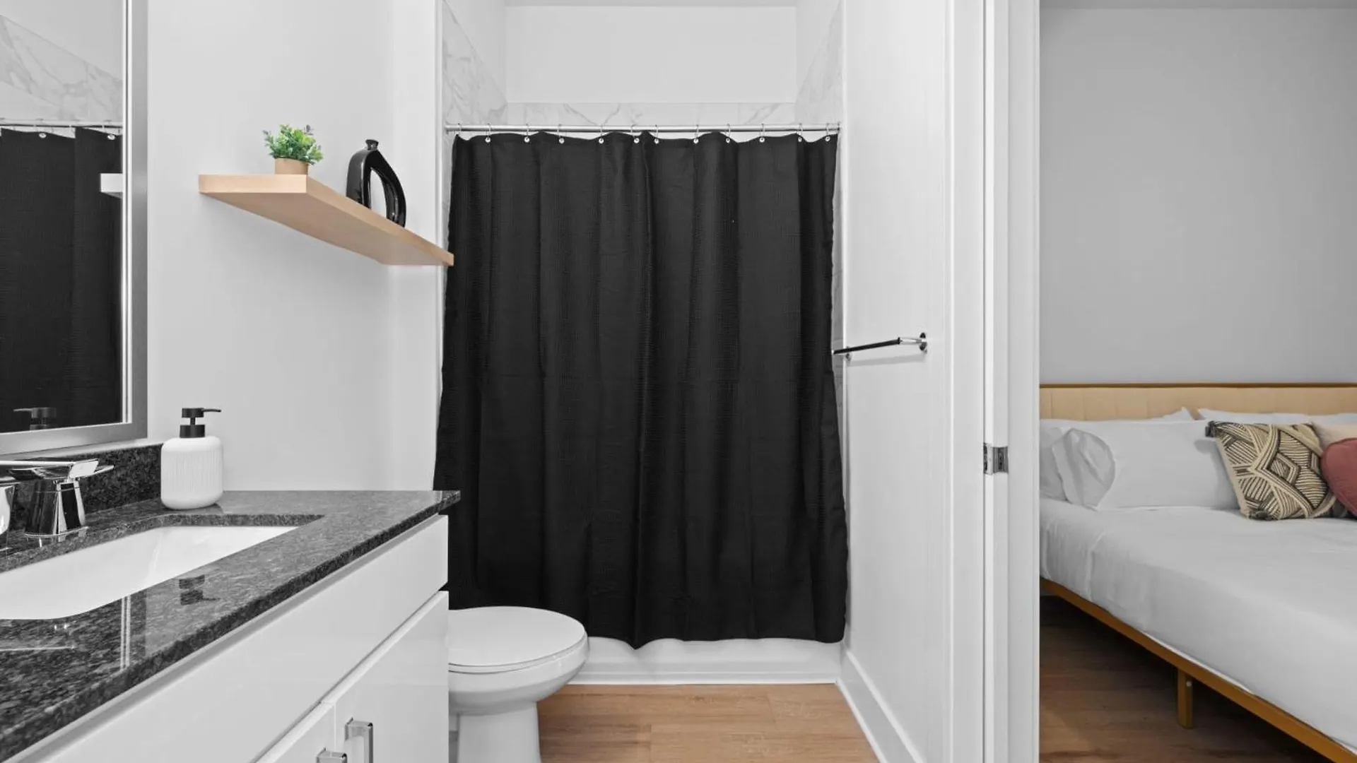 Loso Apartments In Charlotte 0*,  United States