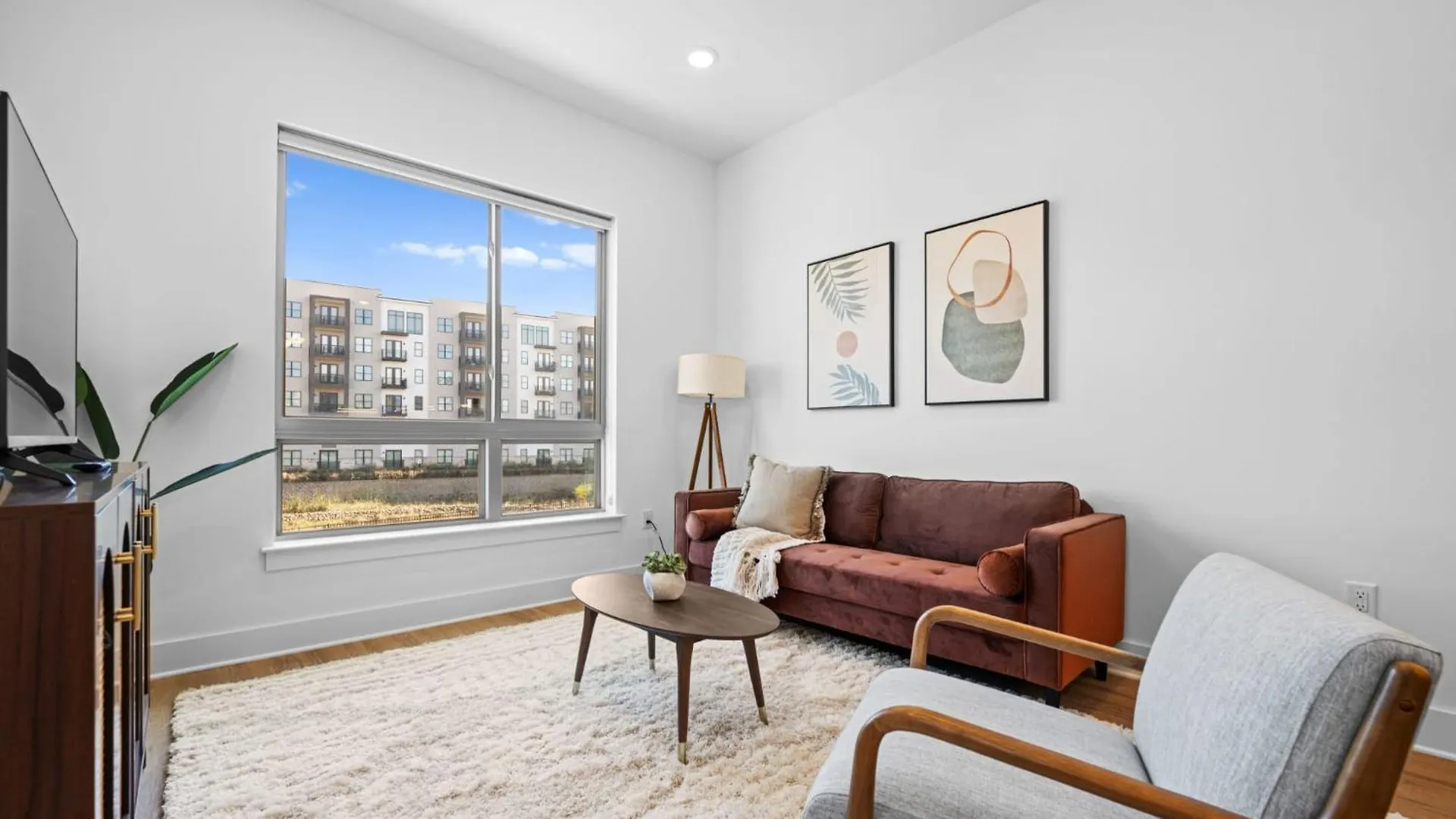 Loso Apartments In Charlotte 0*,