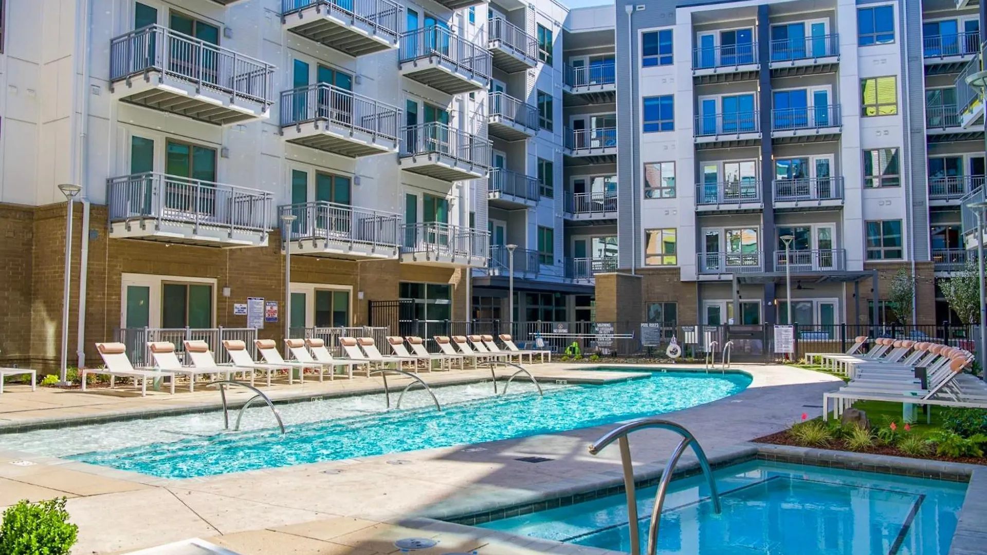 Loso Apartments In Charlotte United States